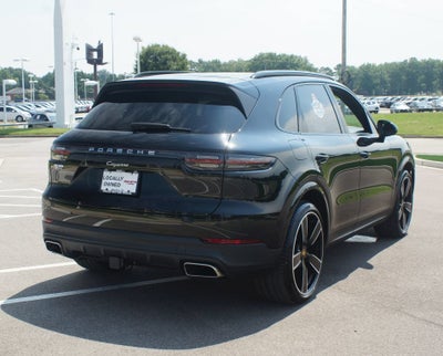 2023 Porsche Cayenne Base