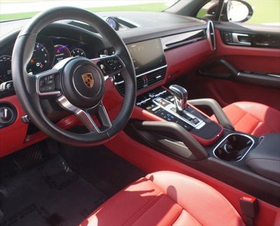 2023 Porsche Cayenne Base