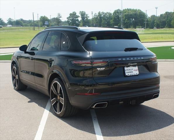 2023 Porsche Cayenne Base