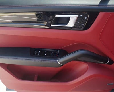 2023 Porsche Cayenne Base