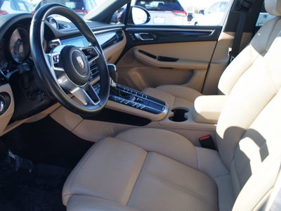 2021 Porsche Macan S