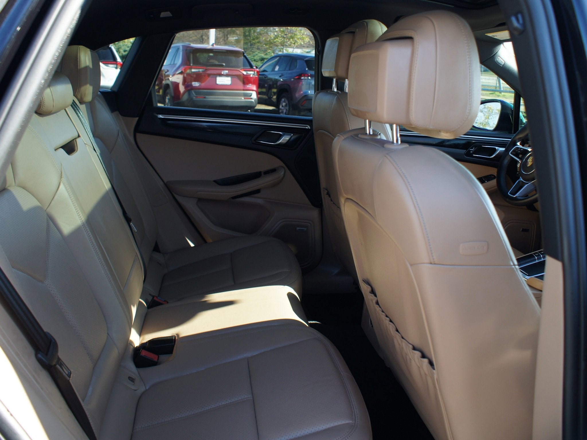 2021 Porsche Macan S