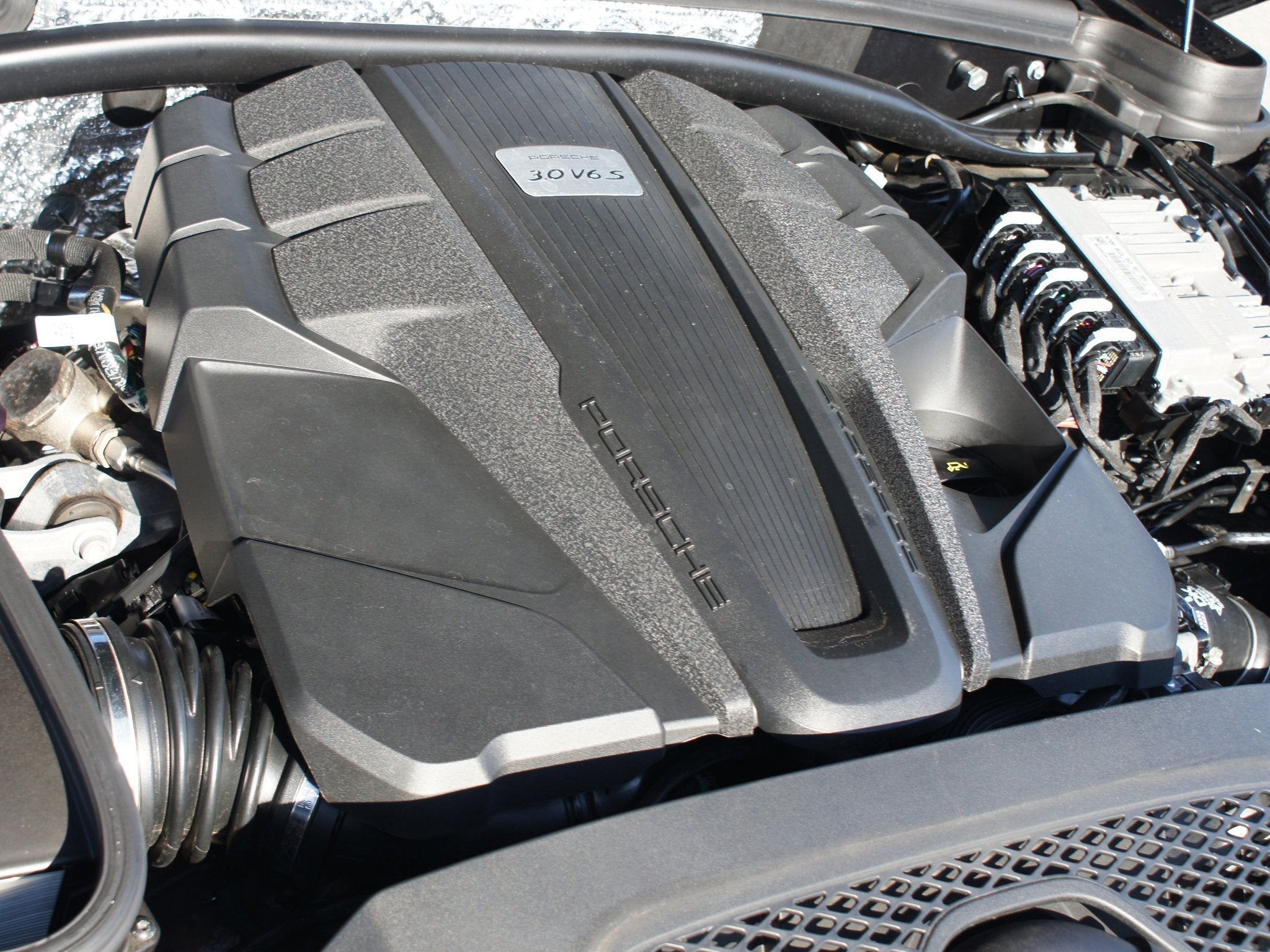 2021 Porsche Macan S