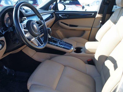 2021 Porsche Macan S